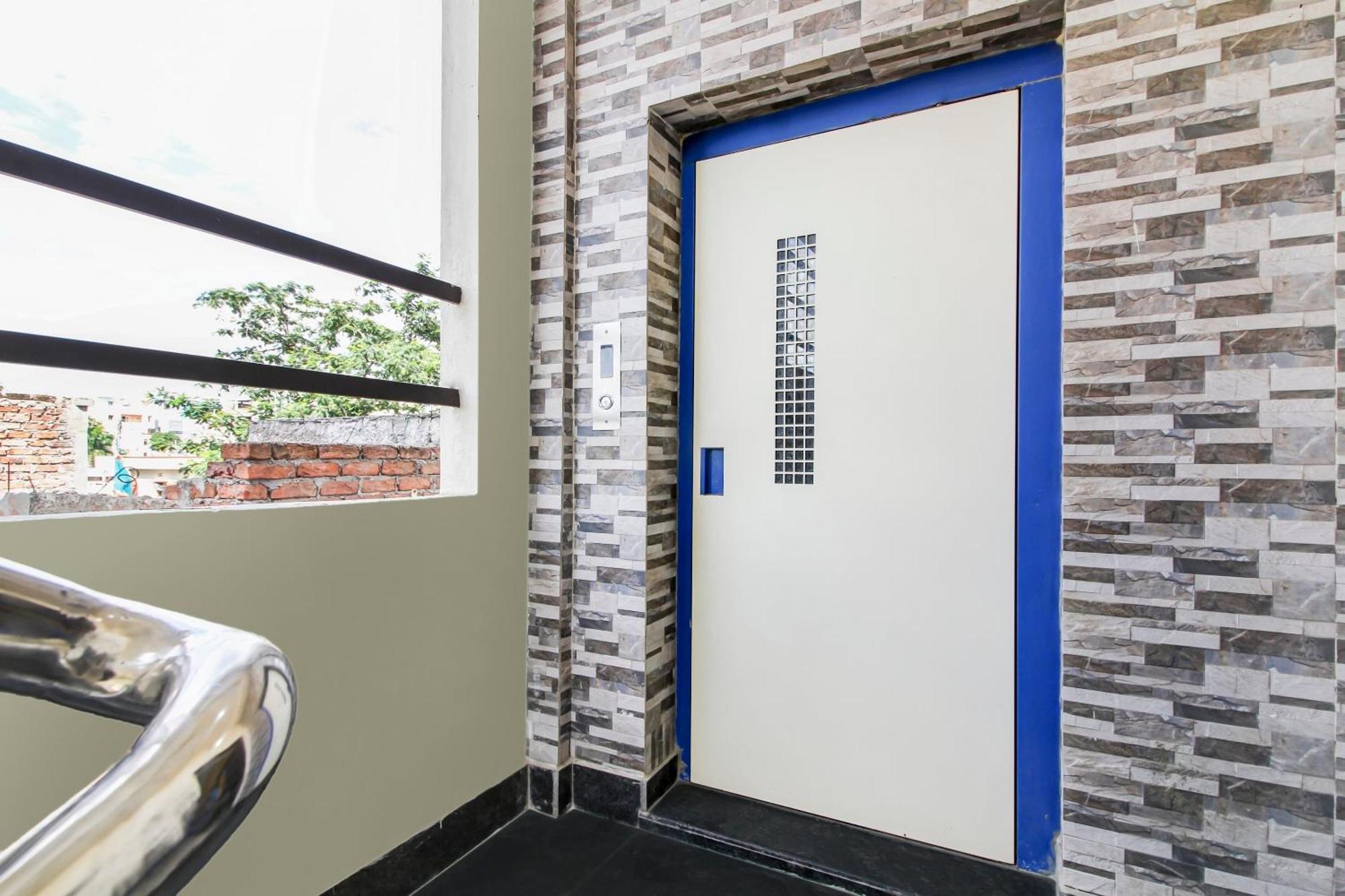 Hotel O Home Comfortable Stays, Near Aasam Gadh Current Office Sururnagar Zewnętrze zdjęcie